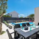 Wohnung A1 Direkt Am By Interhome * Ljubac (Zadar)