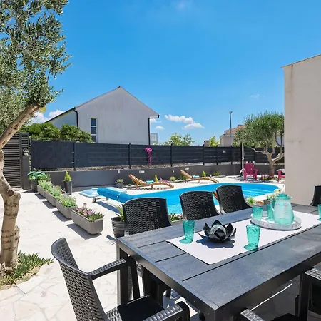 Wohnung A1 Direkt Am By Interhome * Любач